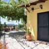 Отель Traditional Cottage on the Hillside of Antiperni, фото 25
