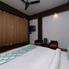 Отель OYO 1467 Hotel Hill Queen, фото 19