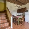 Отель Cozy Farmhouse in Montespertoli With Swimming Pool, фото 10