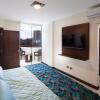 Отель MAI Suites, фото 3