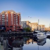 Отель Coast Victoria Hotel & Marina by APA, фото 24