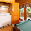Отель Family Valley Lodge - Six Bedroom Cabin, фото 20