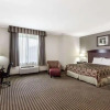 Отель Days Inn And Suites, фото 2