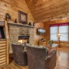 Отель Point Of View - Spacious 2 Bedroom With a Loft Just off Glades Road 2 Cabin by RedAwning, фото 13