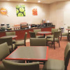 Отель La Quinta Inn & Suites by Wyndham Stamford / New York City, фото 15