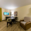 Отель Candlewood Suites Fairbanks, an IHG Hotel, фото 5