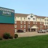 Отель WoodSpring Suites Louisville Clarksville в Кларксвилле