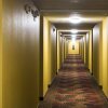Отель SkyLight Inn Cleveland - Willoughby, фото 9