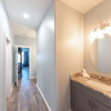 Отель Big Blue - 4 Br Home, фото 11