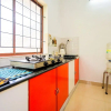 Отель OYO 14757 Home Charming 2BHK Kundanoor, фото 11