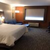 Отель Holiday Inn Express Toledo West - Napoleon, an IHG Hotel, фото 6