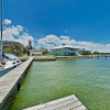 Отель The Pelican & Dolphin: Bayfront W/ Dock 3 Bedroom Home, фото 18