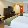 Отель Holiday Inn Express Hotel & Suites Galveston West-Seawall, an IHG Hotel, фото 3