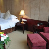 Отель For Star Hotel Renmin North Road, фото 3