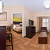 Отель Staybridge Suites Tomball - Spring Area, an IHG Hotel, фото 2