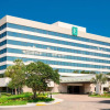 Отель Embassy Suites by Hilton Orlando International Drive ICON Park, фото 1