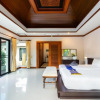 Отель Boutique 3BR Pool Villa Bianca NaiHarn, фото 2