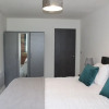 Отель Luxury 1-bed Apartment Bradford Free Parking, фото 6