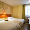 Отель Home Inn Qingnian Road в Куньмине