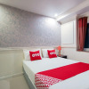 Отель OYO 1117 Phuket Airport Suites, фото 4