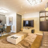 Отель Three Bed Greville Luxury Apt parking 1, фото 7