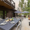 Отель Dillon by Avantstay Private Mountain Home w/ Hot Tub w/ Views & Shuffleboard!, фото 21