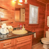 Отель Ohana Lodge - Cozy Newly Remodeled one Bedroom Plus Loft, Cozy Fireplace. Walk to Shuttle! 1 Home, фото 5