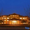 Отель Swan Lake Resort Hot Spring Jiangba, фото 1