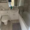 Отель 3-bed House in Stoke-on-trent Free Sky Free Wifi, фото 4