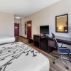 Отель Sleep Inn & Suites, фото 9