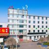 Отель Donggang Business Conference Hotel (Jilin University of Chemical Technology), фото 4