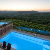 Отель Luxury Villa Malvasia with Seaview and Heated pool в Дамасте
