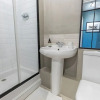 Отель JOIVY Stylish 2-bed Flat w/ Terrace Near Battersea Park, фото 8