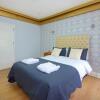 Отель IDEAL ABODE ABBOTS 4 En-suite, фото 4