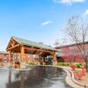 Отель Best Western Plus McCall Lodge & Suites в Макколле