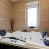 Отель Modern Holiday Home at Podstrana With Jacuzzi and Sauna, фото 14
