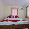 Отель OYO 7288 Traveller Guest House, фото 6