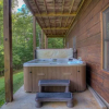 Отель Sunset Lodge by Escape to Blue Ridge, фото 9