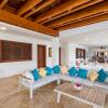 Отель Casa de Campo villa – Luxurious property up to 12 people with pool, jacuzzi, BBQ, golf, фото 10