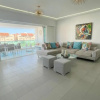 Отель Relaxing 2 Bedroom Ocean View with Pool Close to the Beach, фото 8
