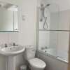 Отель Central top Floor 2-bed Apartment in Swindon, фото 6