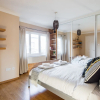 Отель Spacious Two Story House, фото 5