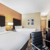 Отель La Quinta Inn & Suites by Wyndham Beeville, фото 4