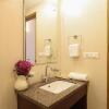 Отель Veera Strand 2BHK Serviced Apartment by Alaya Stays, фото 8