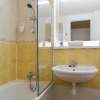 Отель Comfort Hotel Etampes, фото 22