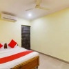 Отель OYO 61862 Hotel Aditya, фото 4