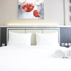 Отель Convenient 1BR Gateway Pasteur Apartment, фото 2