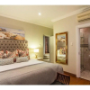 Отель The Hamptons Guest House, фото 1