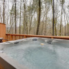 Отель North Conway Townhome w/ Private Hot Tub & Deck!, фото 17