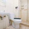 Отель Pool View and Homey 2BR Apartment @ Springlake Summarecon, фото 8
